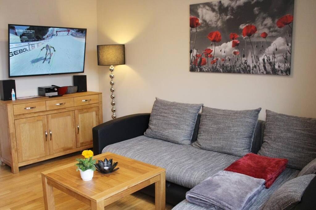 Apartamento Elbtalblick Koenigstein Im Deutschen Haus Exterior foto