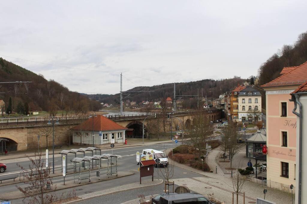 Apartamento Elbtalblick Koenigstein Im Deutschen Haus Exterior foto